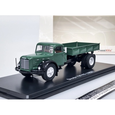 Premium ClassiXXs Škoda 706 R sklápěč zelená/černá 1:43