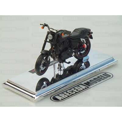 Harley Davidson Maisto XR 1200X 2011 1:18
