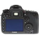 Canon EOS 7D Mark II + 70-200mm