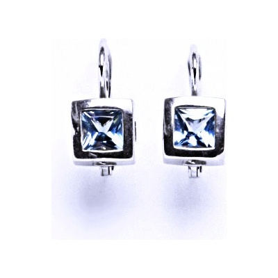 Čištín se syntetickým akvamarínem na patent VE 40 akvamarin