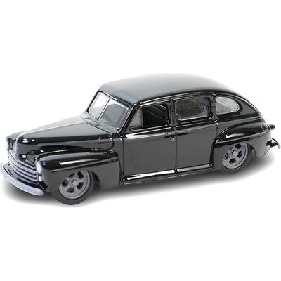 GreenLight Ford Fordor Super Deluxe Lowrider 1948 Black Bandit 1:64