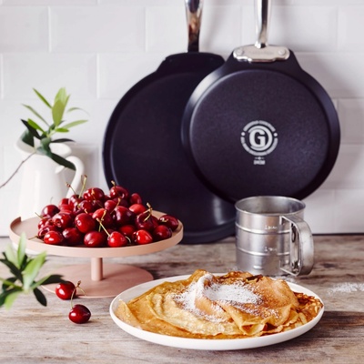 GreenPan Barcelona Pro Palačinková pánev 24 cm černá