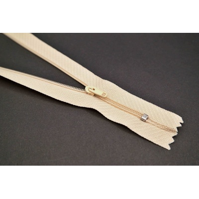 Nedeliteľný jemný plastový špirálový zips (veľkosť číslo 3) rôzne farby - dĺžka 12 cm - 60 cm 30 cm Cappucino