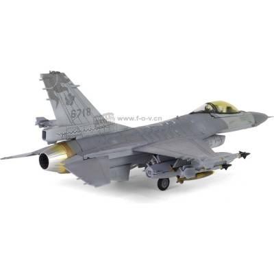 Forces of Valor F-16A Fighting Falcon Block #20 ROCAF 401ST TFW 12TH TRG HUALIAN AB #6718 1:72