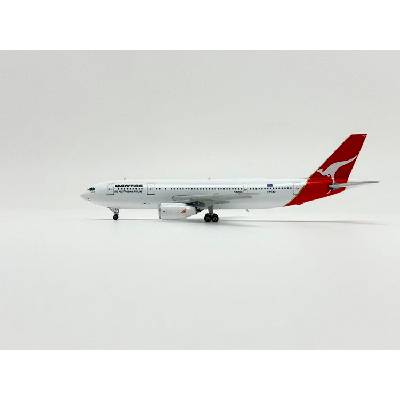 Phoenix A300B4-203 Qantas Airways "2010s" Colors 1:400