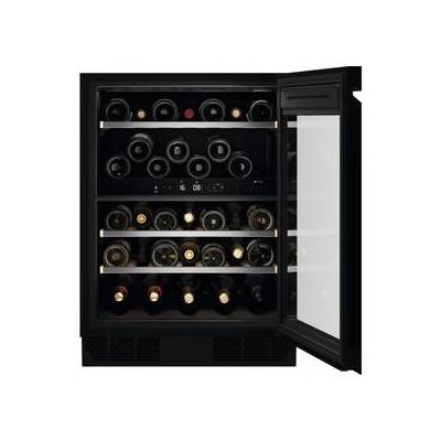 Vínotéka Electrolux EWUD040B8B