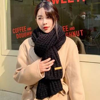 Šál Elegant čierna KP21380