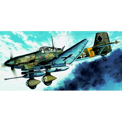 Academy Junkers Ju-87G Stuka Tank Buster 1:72