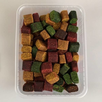 Delikapet Karamelky snack 600 g dóza