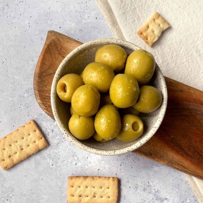 Olé Olives Olivy Manzanilla plněné mandlemi 580 g