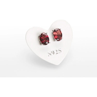 SVĚT KAMENŮ s.r.o. Stříbrné náušnice fazetovaný granát ovál 00250467