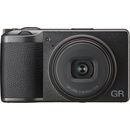 Digitální fotoaparáty Ricoh GR III