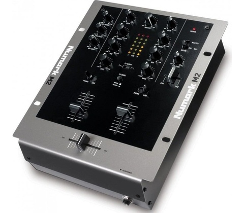 Numark M2