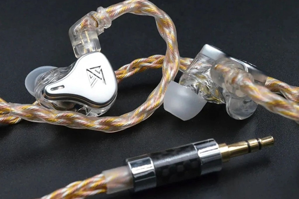 KZ 784 Core