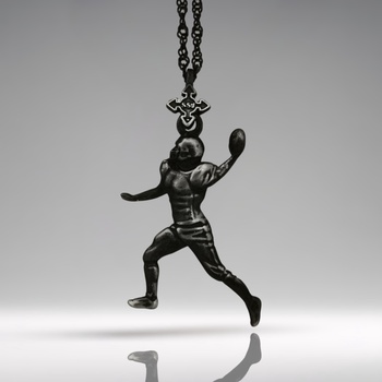 Image 1 of Американски футбол - Мъжки спортен медальон от сребро 925 с винтидж покритие - Ръчно изработено бижу талисман за спортисти и фенове - Идеален подарък за играч, треньор или почитател - ssj