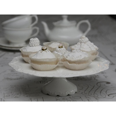 Chic Antique Dortový stojan Provence, bílá barva, porcelán