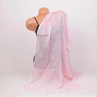 Дамски шал в розово с ресни