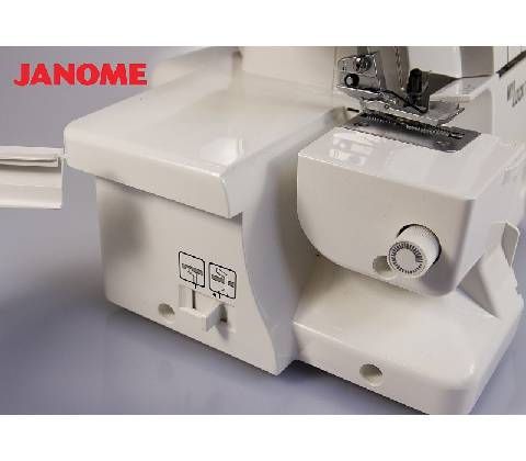 Janome 744