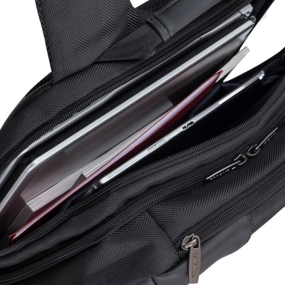 Batoh RivaCase 8165 15,6" black