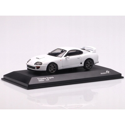 Solido Model auta Toyota Supra Mk.4 2001 bílá 1:43