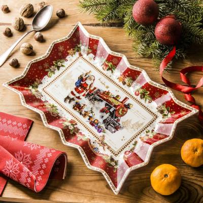 Easy life Porcelánový tanier CHristmas Memories Locomotive červený 35 x 23 cm