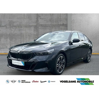 BMW 550e xDrive M Sport 360 kW