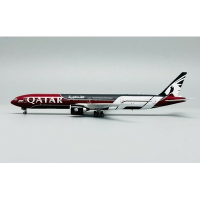Phoenix B777-3DZER Qatar Airways "Formula 1 Official Partner" Colors 1:400