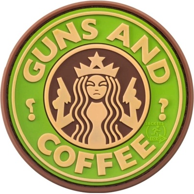 Gumová nášivka Jackets to Go nápis Guns and Coffee - multicam