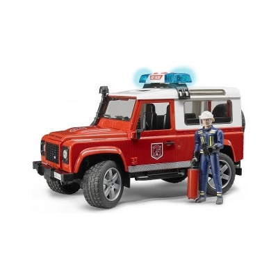 Bruder Zásahové hasičské vozidlo Land Rover Defender Station Wagon s figúrkou hasiča a hasiacim prístrojom 02596 1:16