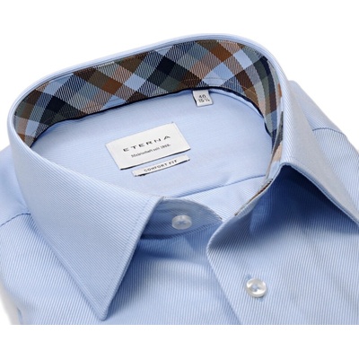 Eterna Comfort Fit Twill košile s diagonální strukturou a barevným vnitřním límcem a manžetou světle modrá
