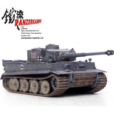 Panzerkampf Sd.Kfz.1:81:Tiger German Army sPzAbt 503 #332 USSR October 1:943 1:35