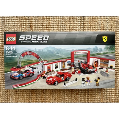LEGO® Speed Champions 75889 Úžasná garáž Ferrari