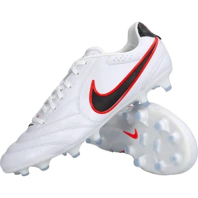 Nike Tiempo