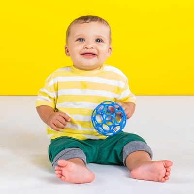 Oball RATTLE 10 cm blue