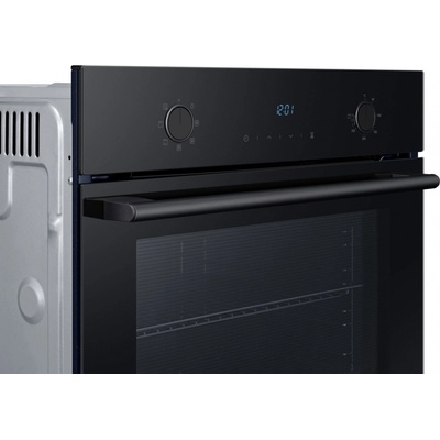 Samsung NV68A1140BK