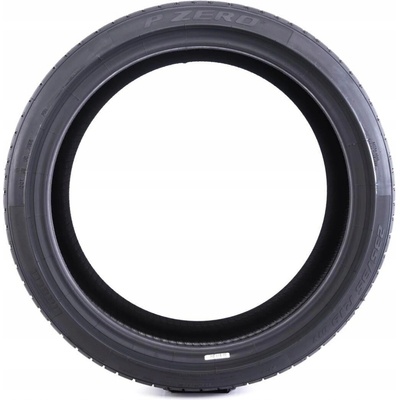 Pirelli P Zero PZ4 Sports Car 285/40 R22 110Y