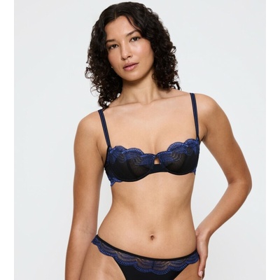 Triumph Comfort Glam WH černá