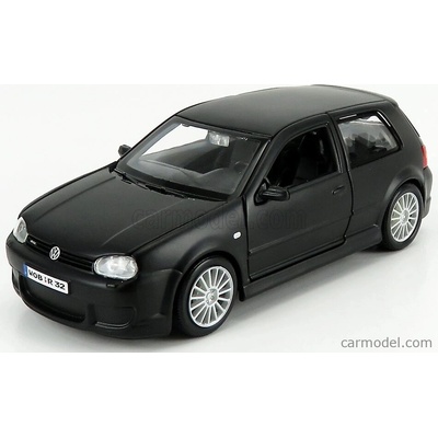 Model MAISTO Volkswagen Golf R32 1/24 31290 Black
