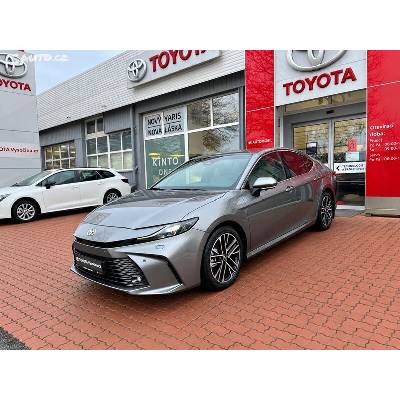 Toyota Camry 169 kW