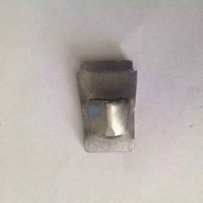 Klínek do topůrka kladiva 2x23x16mm - pro zajištění kladiva a topůrka