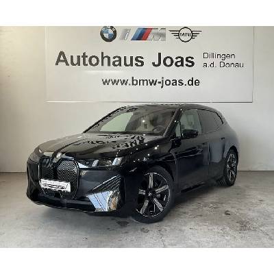 BMW iX xDrive60 400 kW
