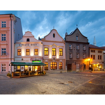 Víkendový pobyt v romantickém hotelu Concertino**** s polopenzí pro dva