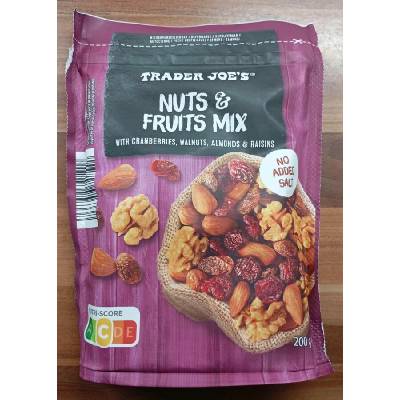 TRADER JOES NUTS A FRUITS Mix 200 g