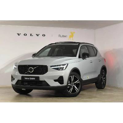 Volvo XC40 B4 Plus 145 kW