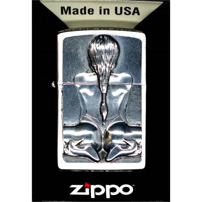 Zippo benzínový s emblémom Kneeling Girl
