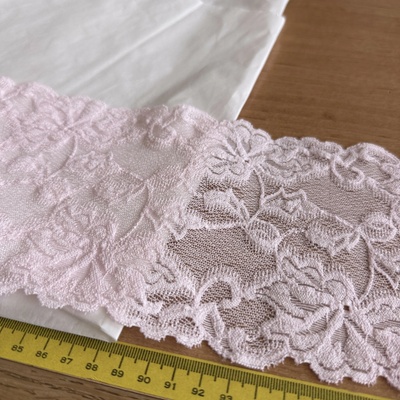 Světlá růžová pružná krajka Tylex 14 cm