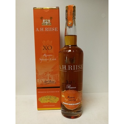 A.H. Riise XO Reserve 40% 0,7 l (karton)