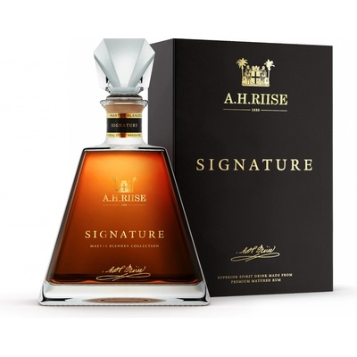 A.H. Riise Signature 43,9% 0,7 l (holá láhev)