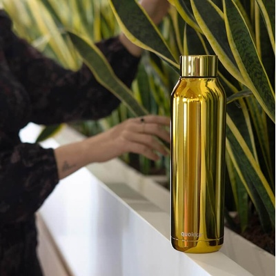 Quokka Solid Nerezová termoláhev 630 ml Sleek Gold