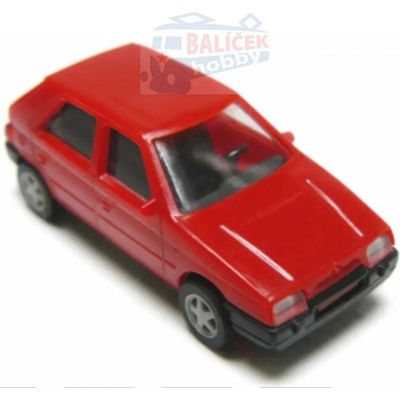 Welly Dromader Auto Škoda Favorit 11cm červený 1:34